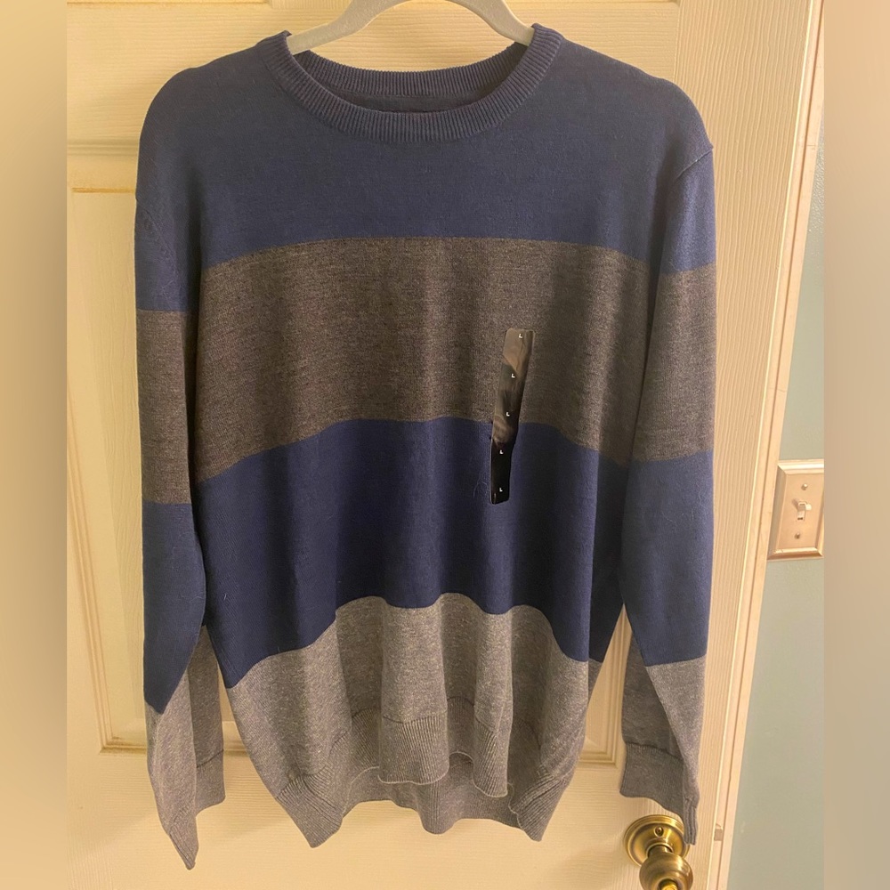 NWT Men’s Structure Sweater